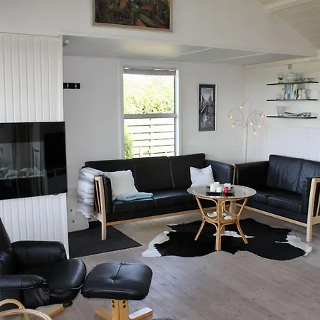 Casa vacanze Holzhaus-mit-sauna-und-panoramablick-auf-die-ostsee